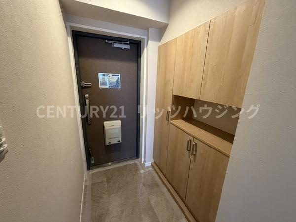 コスモ光善寺　中古 マンションの玄関