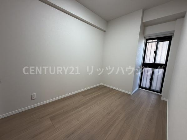 ダイアパレス樟葉　　中古 マンションの洋室