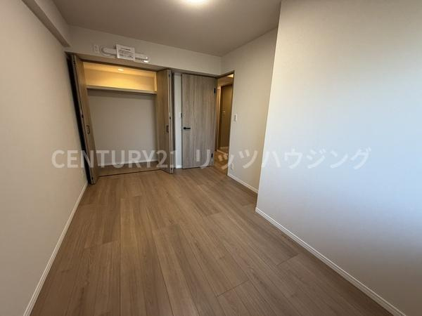 ダイアパレス樟葉　　中古 マンションの洋室