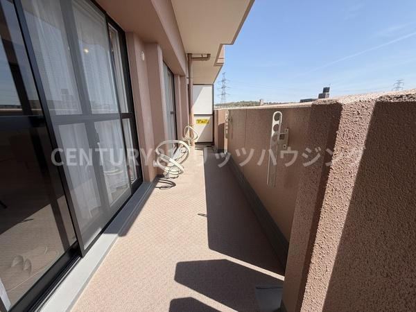 ダイアパレス樟葉　　中古 マンションのバルコニー