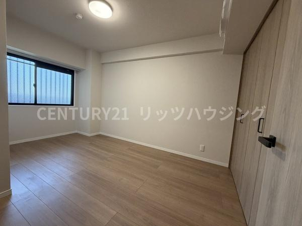 ダイアパレス樟葉　　中古 マンションの洋室