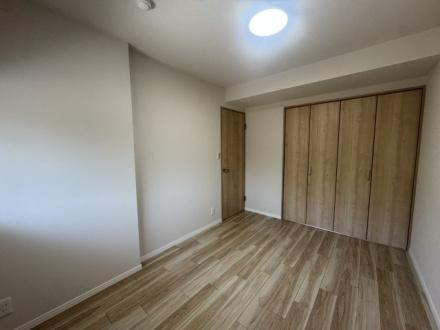 枚方ハイツ　第八号棟　中古 マンションの洋室