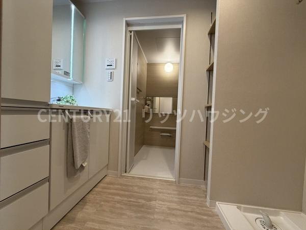 香里ヶ丘七丁目アーバンライフ　中古 マンションの独立洗面台