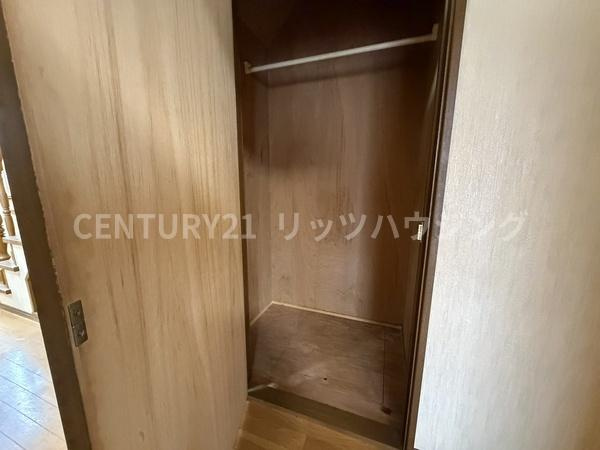 寝屋川市 成田南町　中古 一戸建ての収納