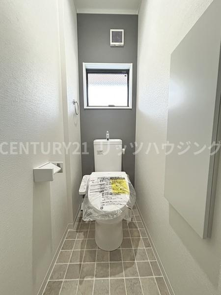 枚方市 宮之阪 ５丁目　中古 一戸建てのトイレ