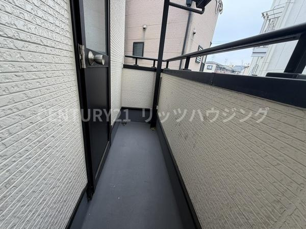 守口市 佐太中町 ７丁目　中古 一戸建てのバルコニー