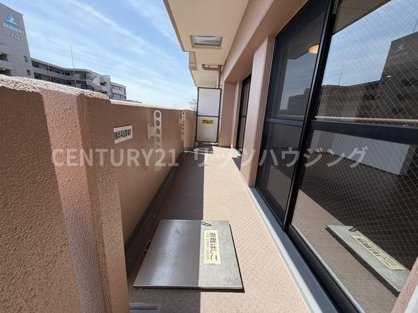 ダイアパレス樟葉　中古 マンションのバルコニー