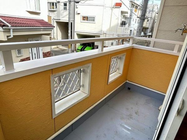 枚方市 津田東町 １丁目　中古 一戸建てのバルコニー