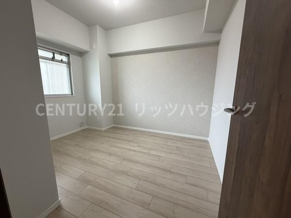 日商岩井太子橋マンション　　中古 マンションの洋室