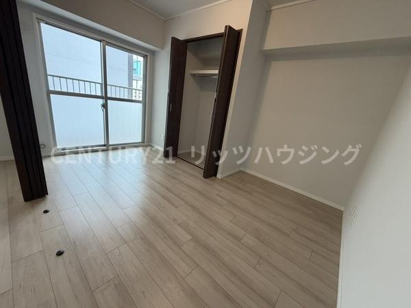 日商岩井太子橋マンション　　中古 マンションの洋室