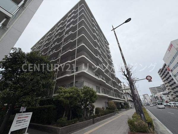 日商岩井太子橋マンション　　中古 マンションのその他|前面道路です