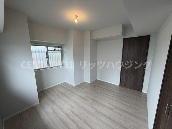 日商岩井太子橋マンション　　中古 マンションの洋室