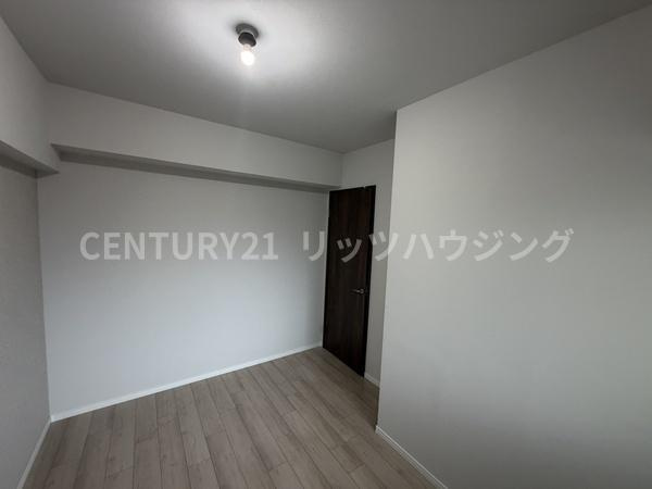 日商岩井太子橋マンション　　中古 マンションの洋室