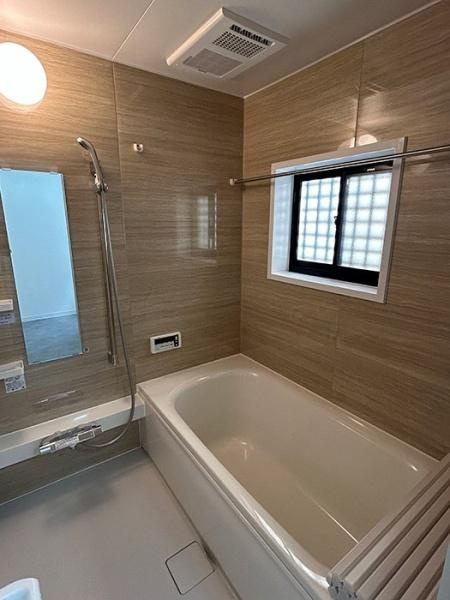 門真市 上野口町　中古 一戸建ての浴室