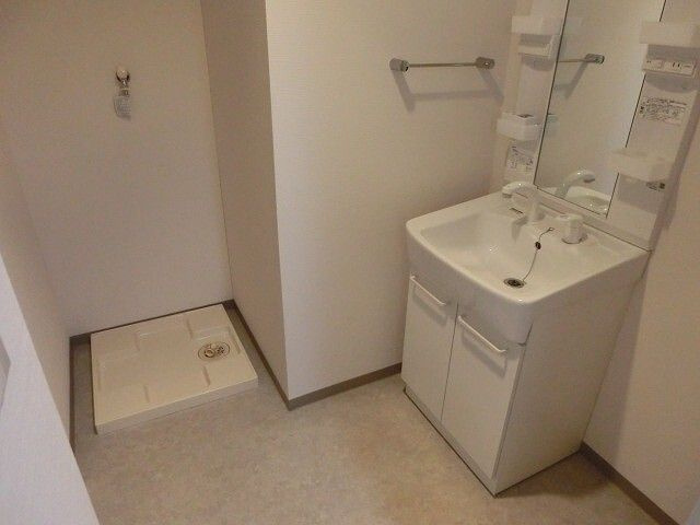【洗面所】 | グレイスヒスイ室見