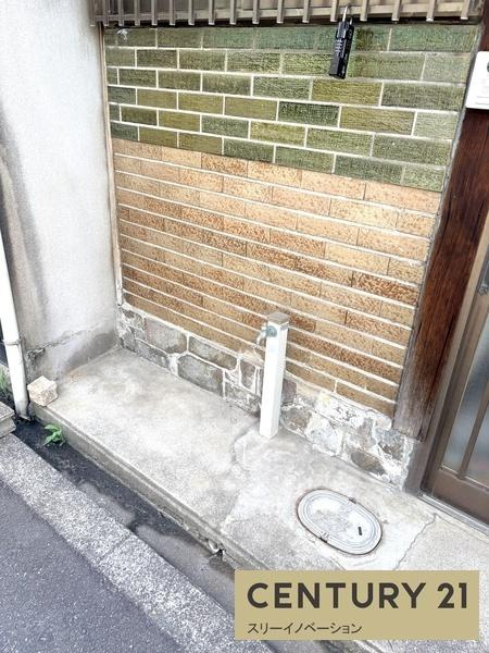 泉尾５丁目テラスの駐車場|★自転車止めれます★