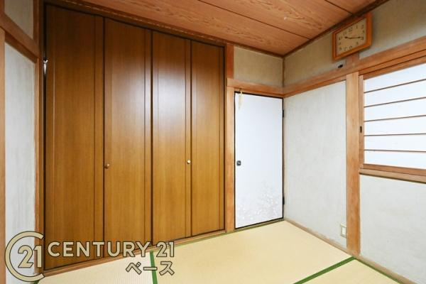 柏原市国分市場１丁目の中古一戸建の収納|■現地撮影写真■和室にも収納スペース完備！