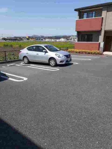 オリーブＡの駐車場
