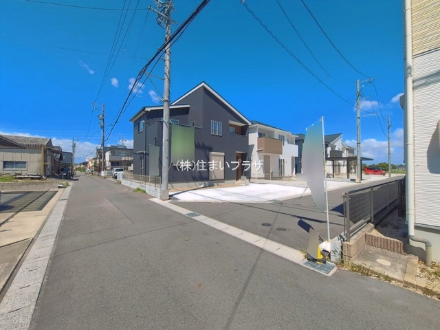 仲介手数料無料）一宮市第8今伊勢町馬寄１号棟の前面道路含む現地写真|前面道路含む現地写真です