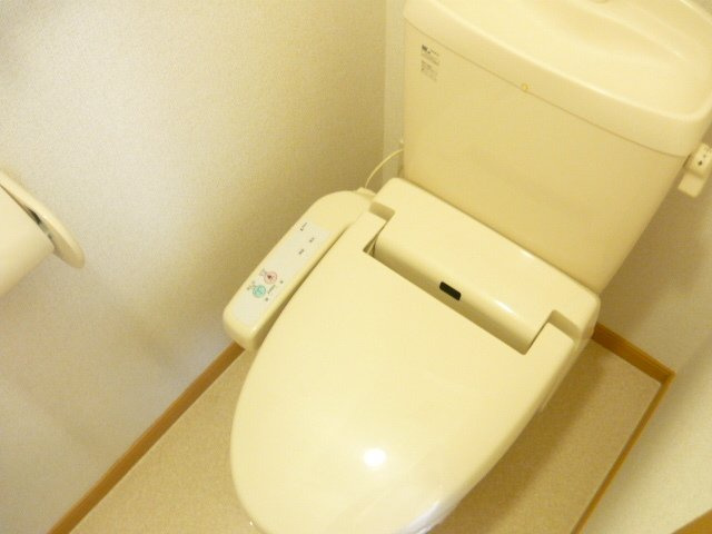 ラフレシールＤのトイレ