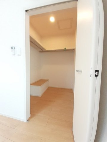 カレントＫ・Ｊの収納