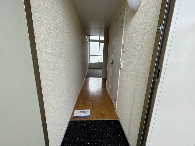 レオパレスｄｅＭｏｒｒｉｎｏの玄関