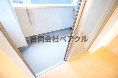 【バルコニー】 | セジュールひのき | 広々としたバルコニーです