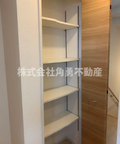 中郡大磯町国府本郷2期　新築一戸建て　2号棟の内観：施工例|《施工例》パントリー