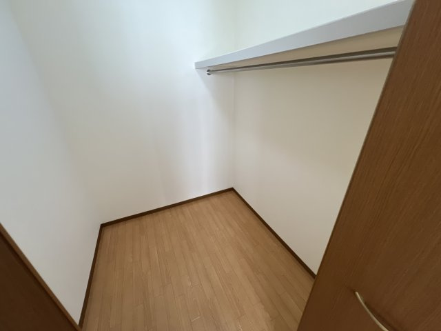 グランモア航　Ｂ棟の収納
