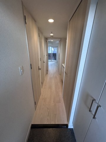 プレサンス千種アイルの玄関