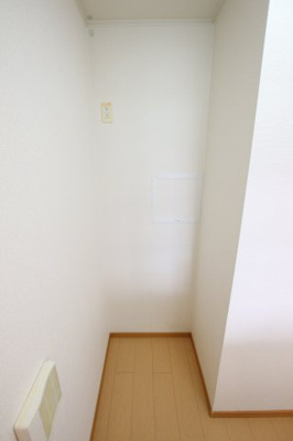 【その他共用部分】 | ソルシェール和泉中央Ⅰ | 冷蔵庫スペース