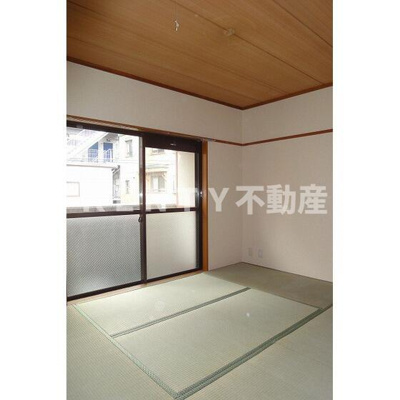 【寝室】 | ＳＴハイム千鳥 | 使い勝手のいい寝室です
