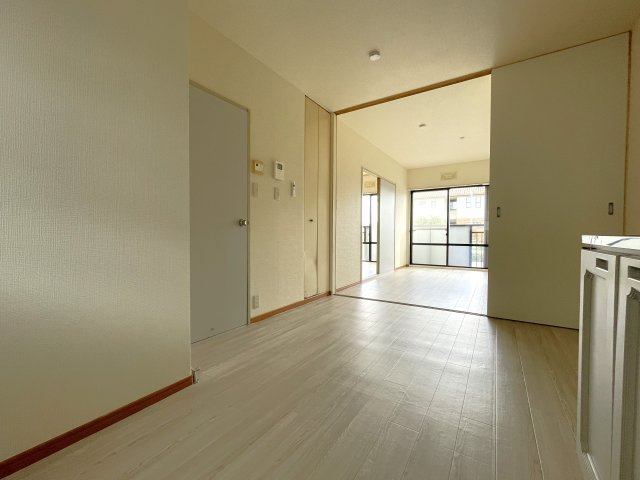 ウィステリアＣの居間・リビング