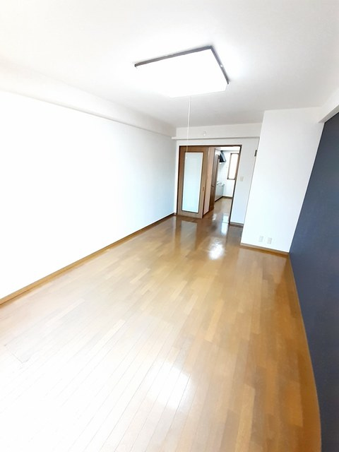 ベル・エールの洋室|使い勝手のいい洋室です