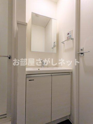 プレミアムキューブ関内の洗面所