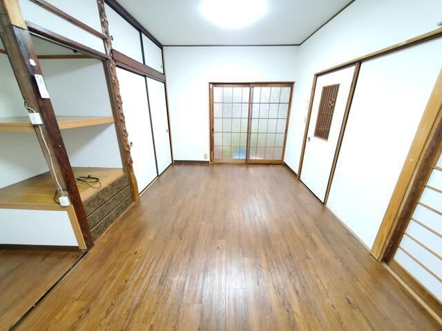 府中市浅間町戸建の洋室
