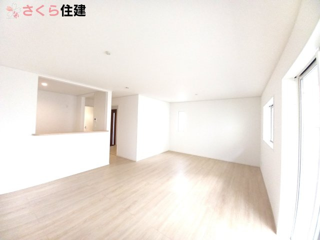 CRADLE　GARDEN　宇都宮市下荒針町第3の居間・リビング|
