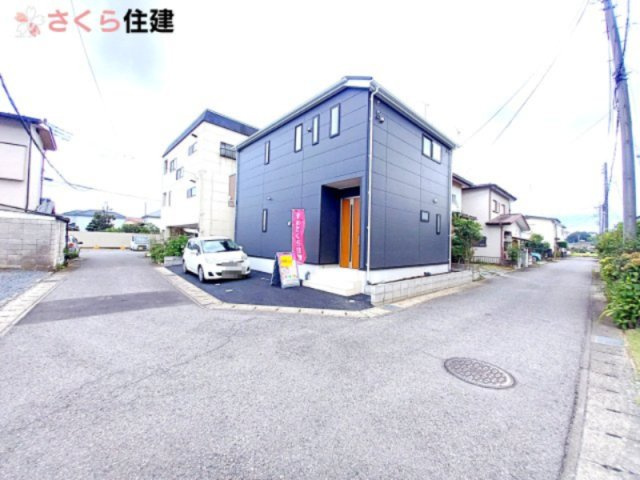 CRADLE　GARDEN　宇都宮市下荒針町第3の前面道路含む現地写真|前面道路は４ｍですが住宅地のため往来は少なめなので駐車もしやすいです