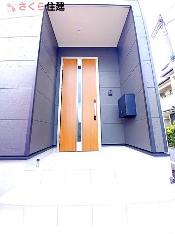 CRADLE　GARDEN　宇都宮市下荒針町第3の玄関|玄関扉はスマートキー対応で、両手に荷物があっても楽に簡単開け閉め！もちろんモニター付きインターホン！
