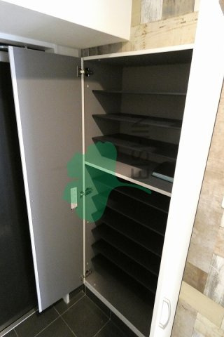 modernpalazzo博多sur(モダンパラッツォ博多スー)の玄関|下駄箱もしっかりついてます！