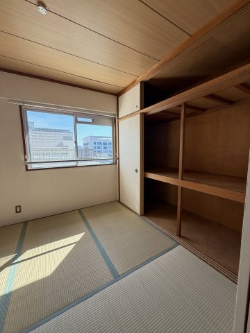 ウィング長田北町の和室