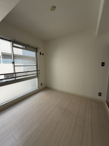 ウィング長田北町の寝室