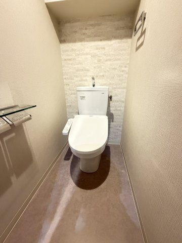 神戸海岸通　萬利Residenceのトイレ