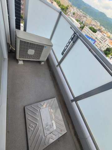 プライマル西宮夙川（旧サムティ夙川レジデンス）のバルコニー