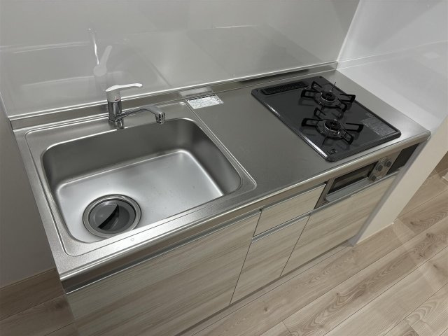 PLATINUM HILLS Rのキッチン