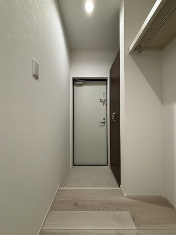 PLATINUM HILLS Rの玄関