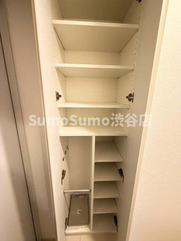 S－RESIDENCE駒場東大前の収納|たっぷりとした収納スペースです