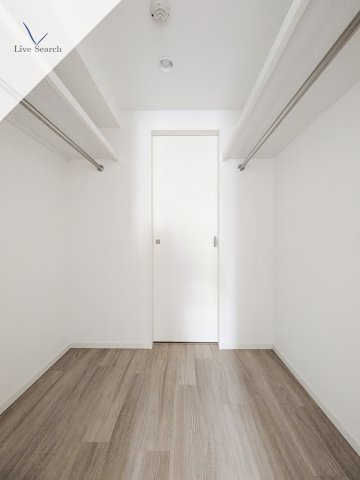 S－RESIDENCE駒場東大前の居間・リビング