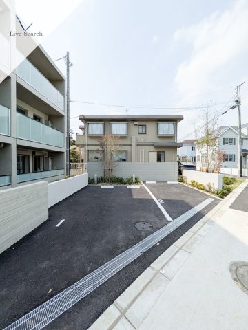 S－RESIDENCE駒場東大前の駐車場