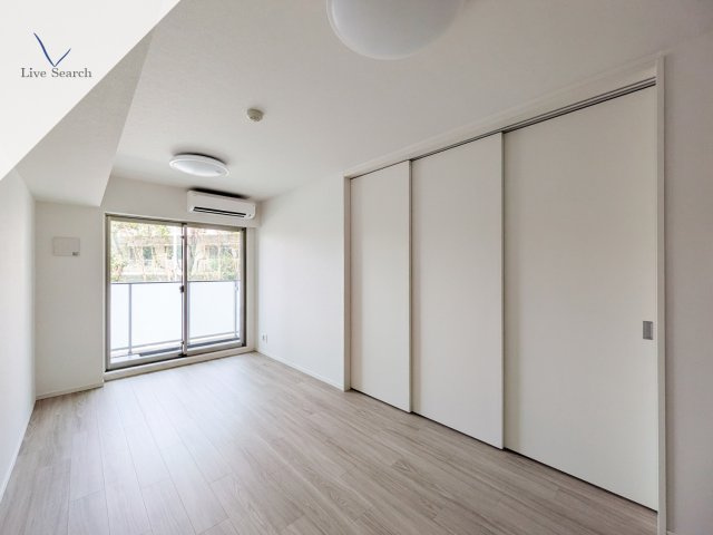 S－RESIDENCE駒場東大前の居間・リビング